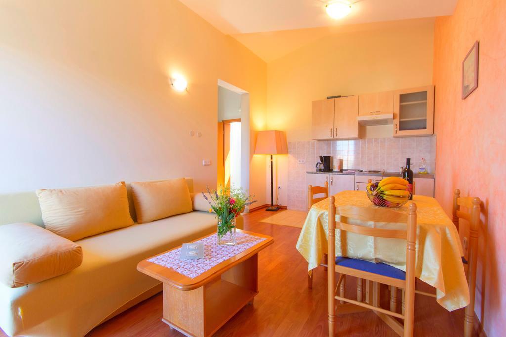 Apartments 4 Palme ฟุนตานา ห้อง รูปภาพ