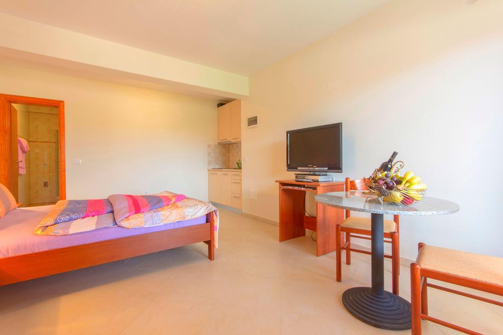 Apartments 4 Palme ฟุนตานา ห้อง รูปภาพ